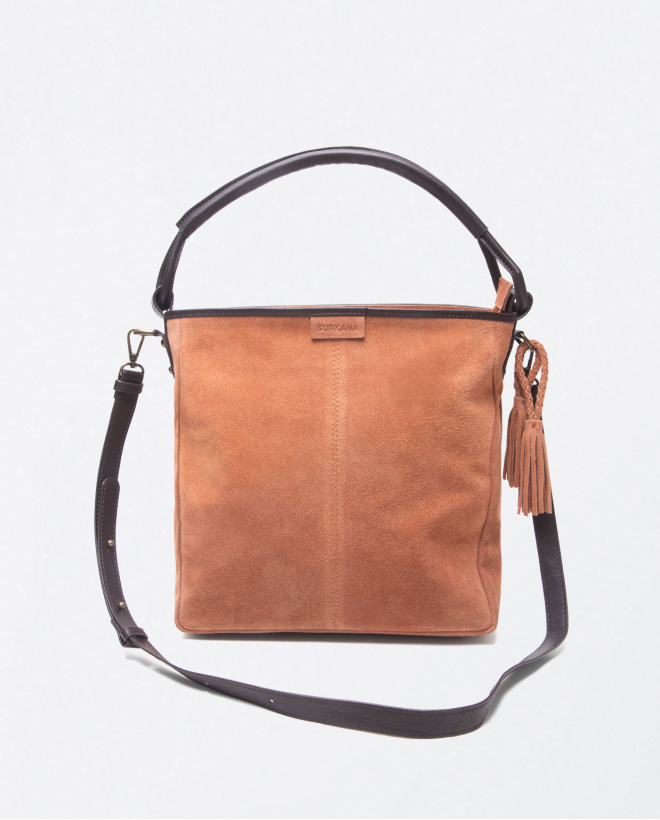 Smooth short leather shoulder bag with short handl Brown