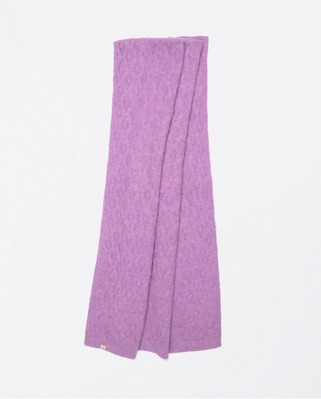 Plain knitted scarf with braids Lilac