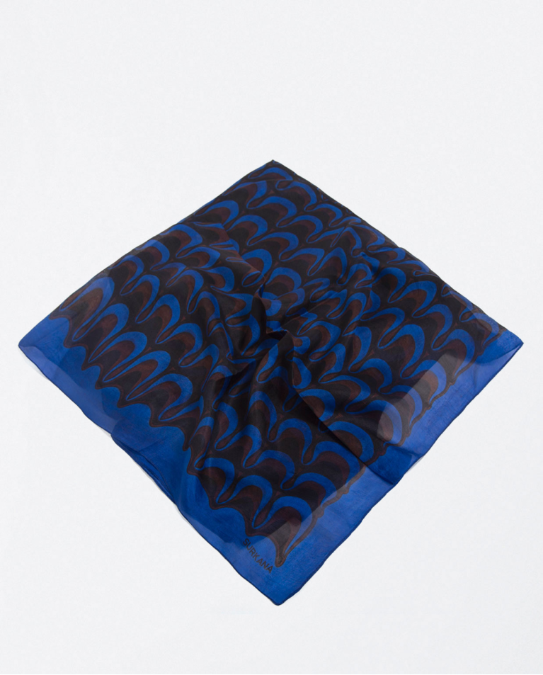 Silk scarf with waves print Blue