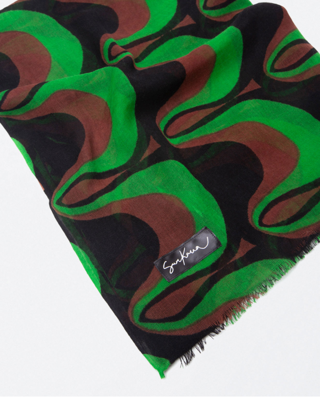 Woollen scarf waves print Green