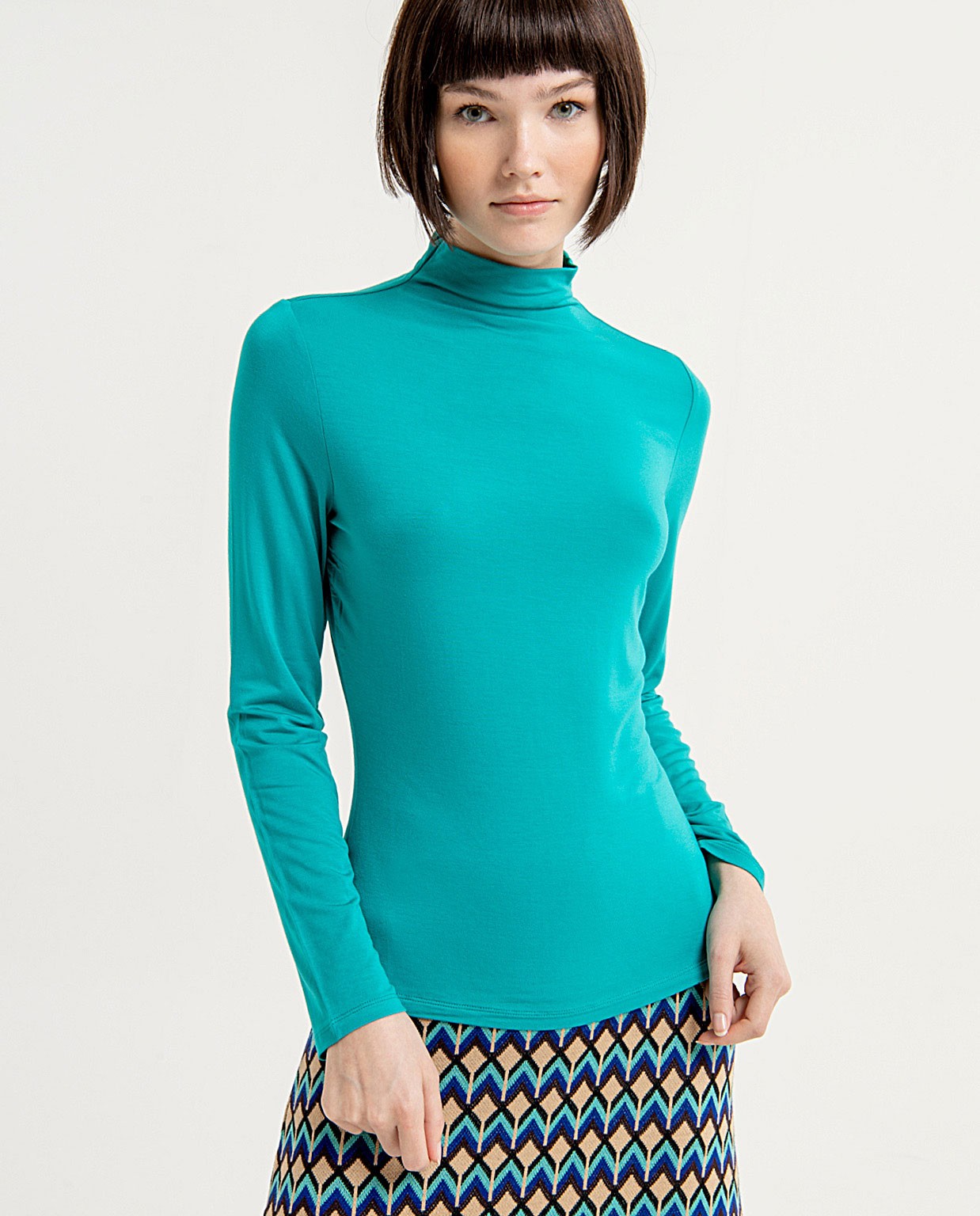 Fitted T-shirt with plain elasticated Perkins coll Turquoise