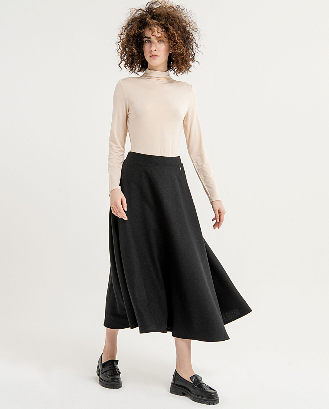 Plain long skirt with flounce Black