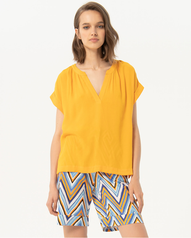 Blusa crepe manga caída lisa Amarillo