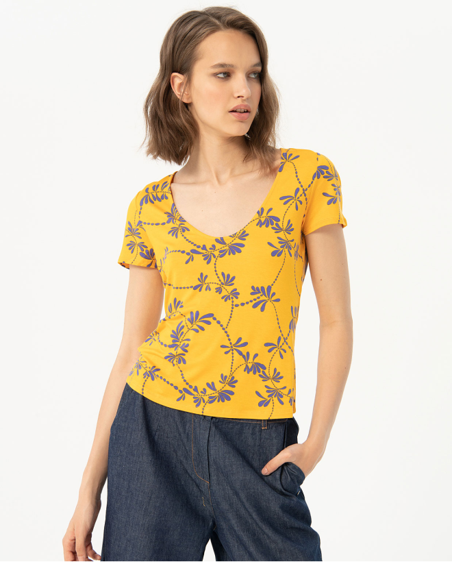 T-shirt com decote em V mangas curtas Amarelo