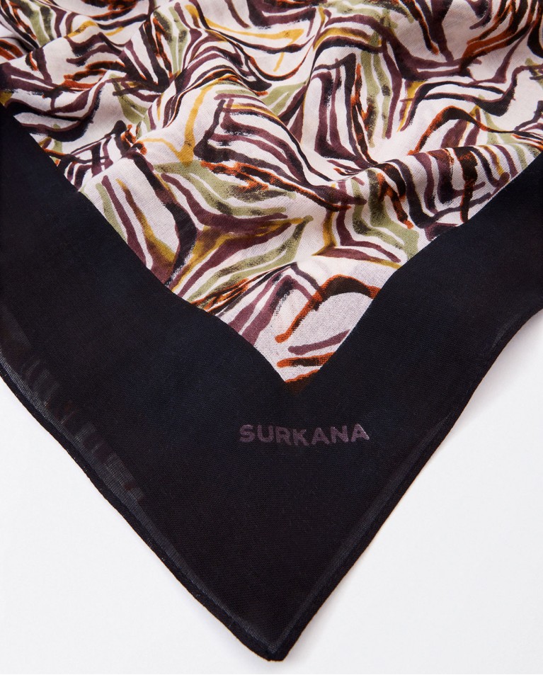 Lenço sarongue com estampado de zebra Preto