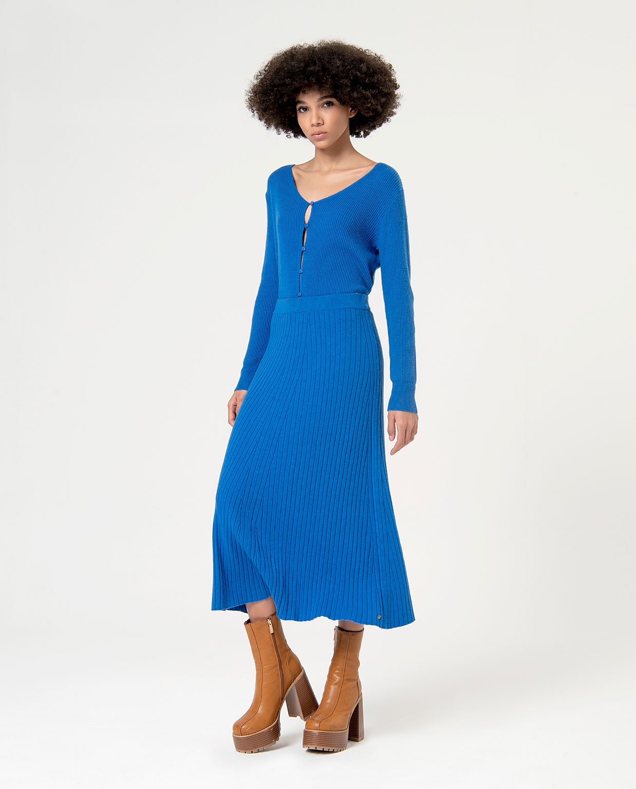 Plain chunky knit midi skirt Blue