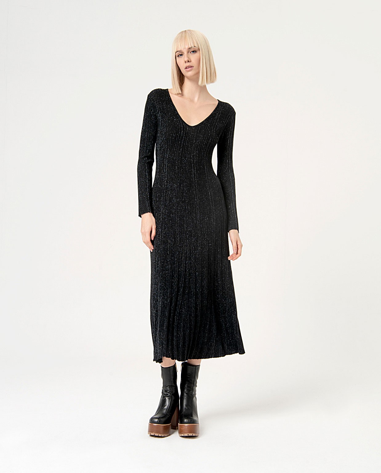 Smooth metallic ribbed dress Black