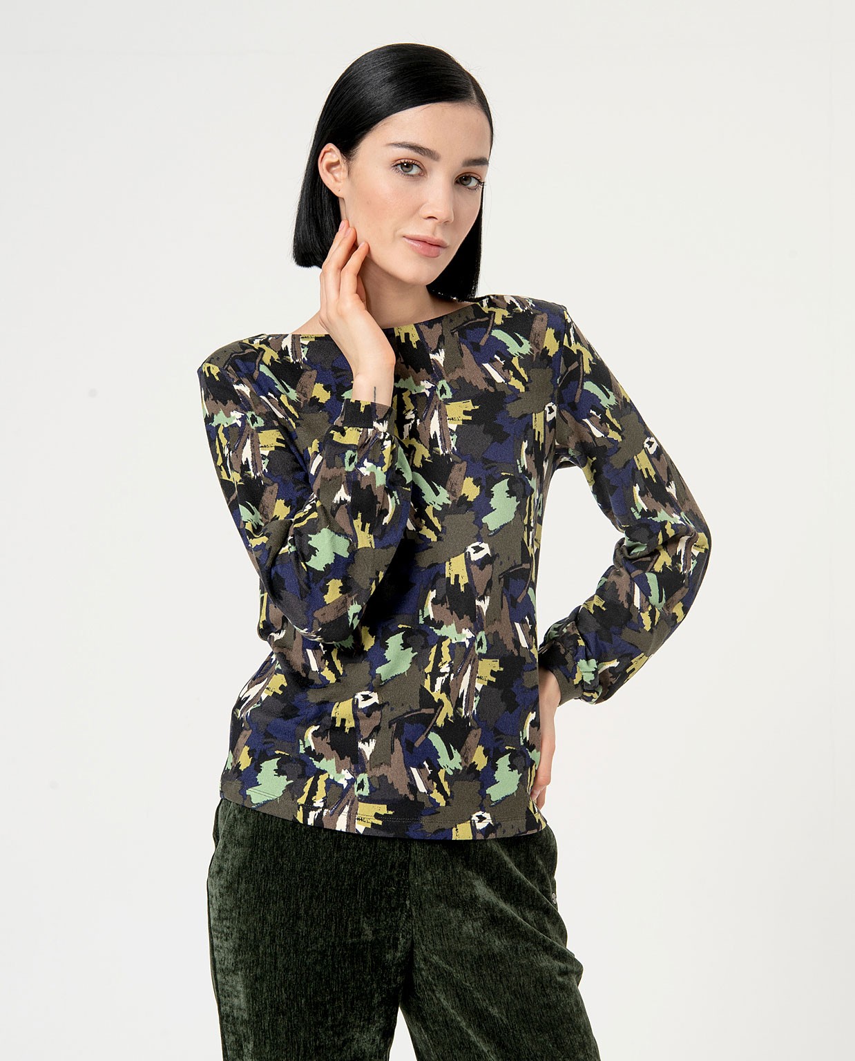 Blusa elástica escote barco estampada Verde