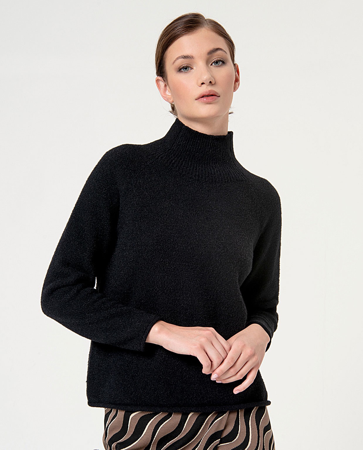 Knitted sweater turtleneck Black