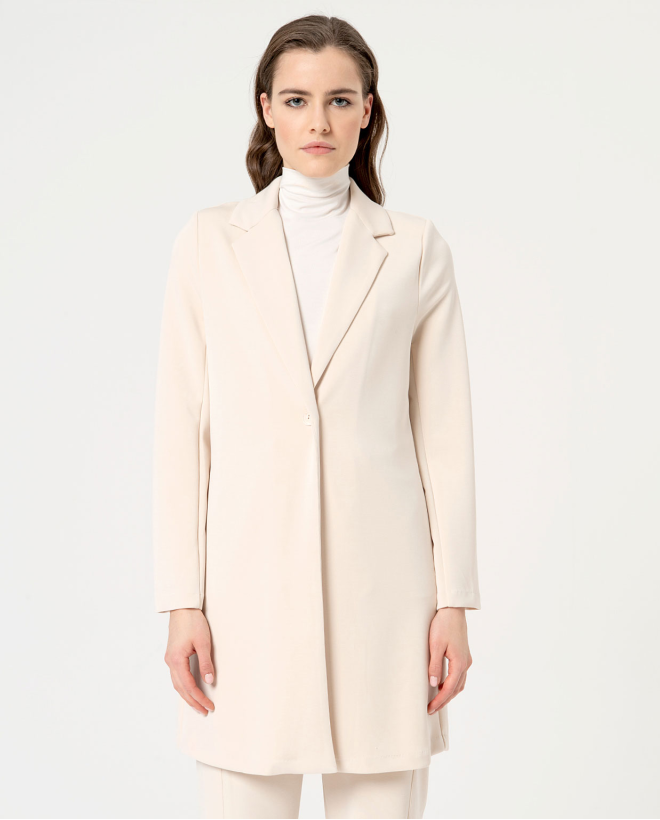 Plain elastic coat with lapels Ecru