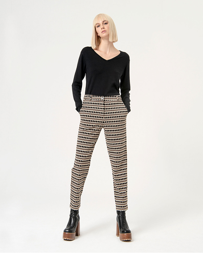 Straight stretch jacquard stretch pants Black