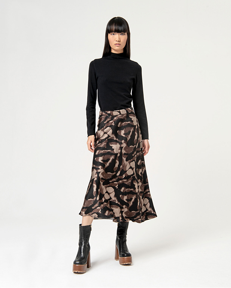 Patterned flowing flared midi skirt Black