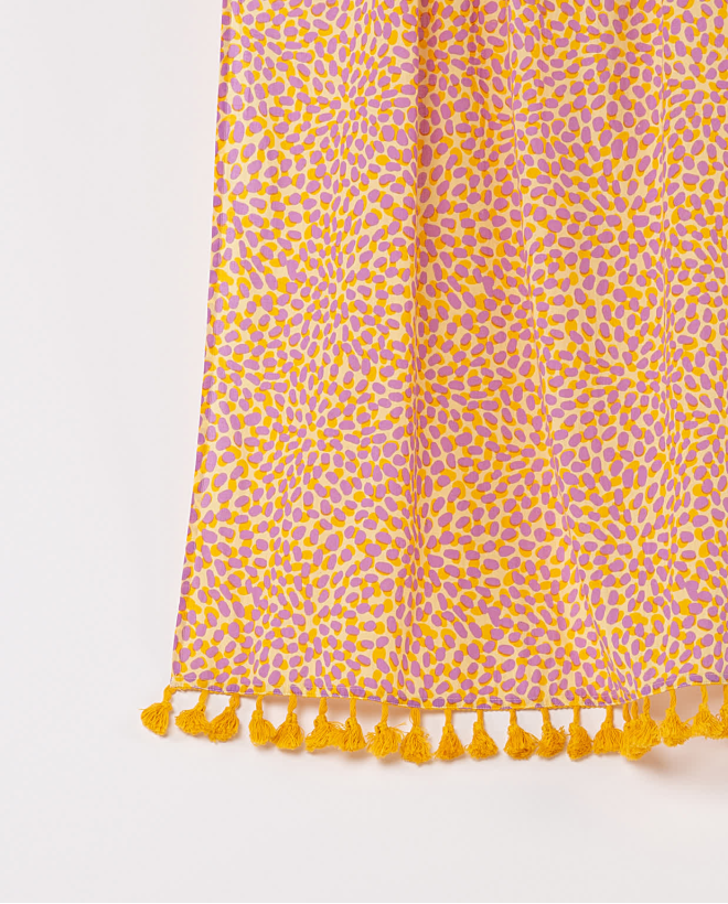 Pareô estampado com detalhe de franjas Amarelo