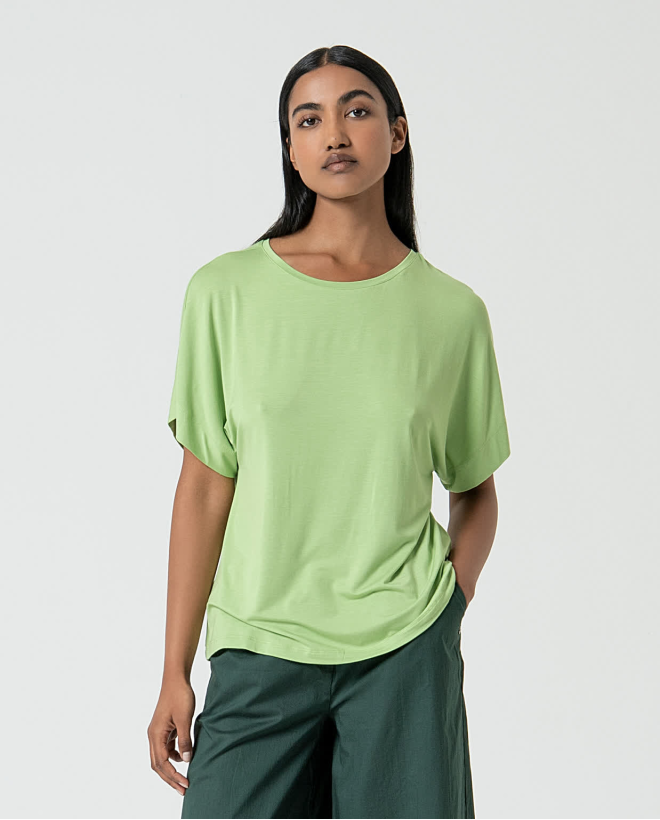 Plain bamboo stretch tee Green