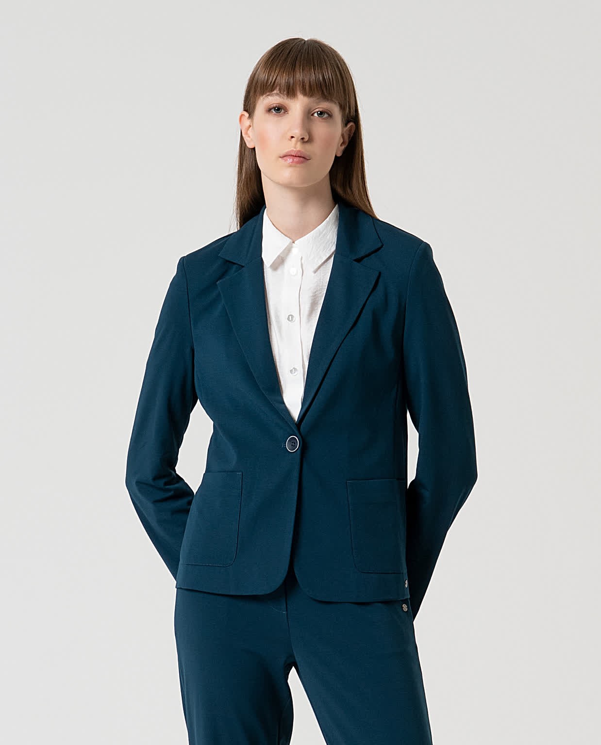 Blazer cruzada lisa Azul petróleo