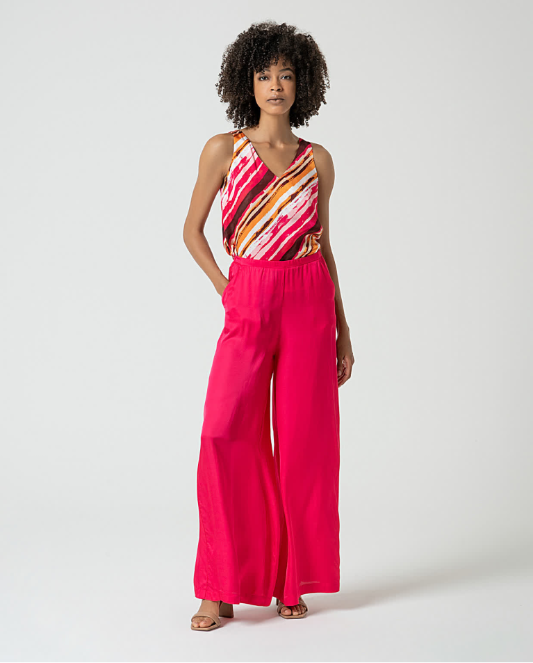 Pantalón wide leg satinado liso Fucsia