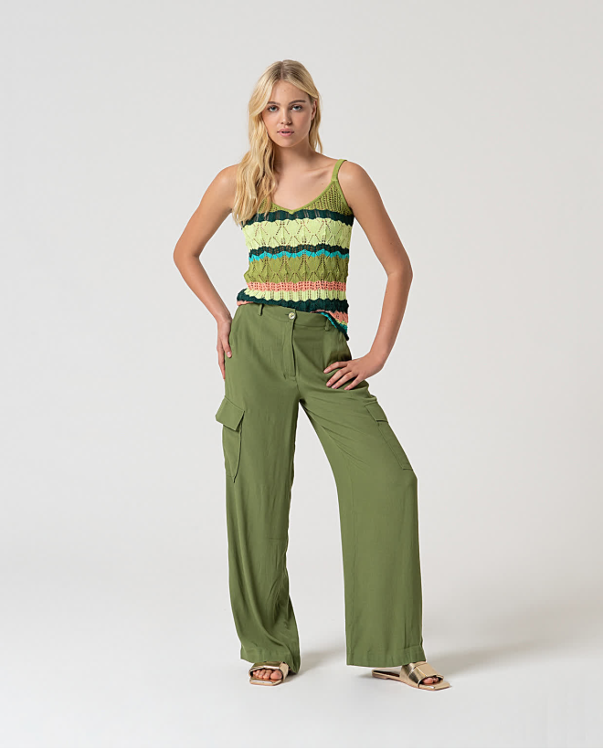 Plain viscose crepe cargo PANTS Green