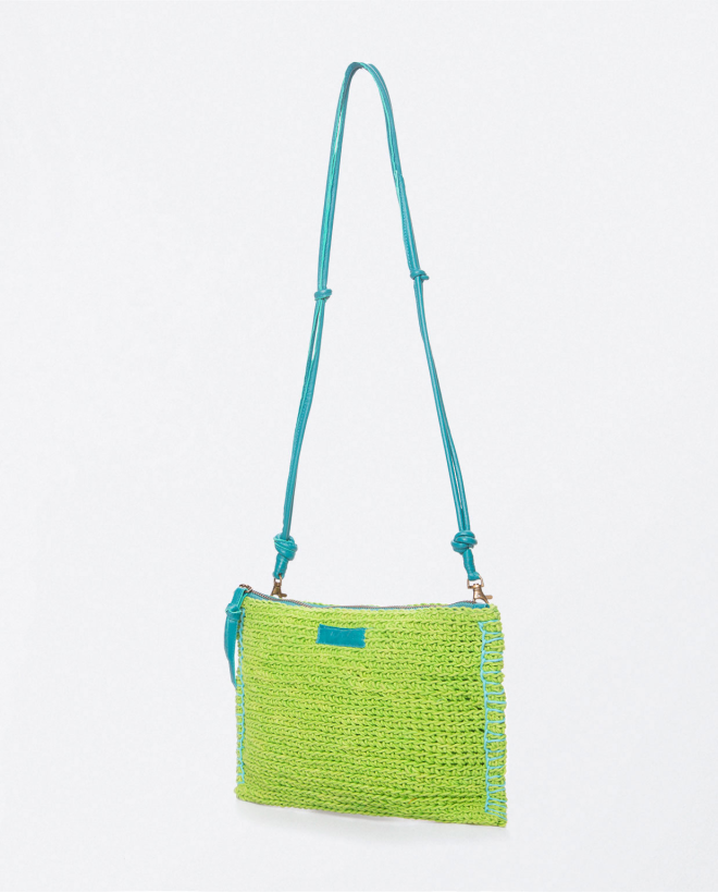 Bandolera de crochet pequeña tejida a mano. Verde acido