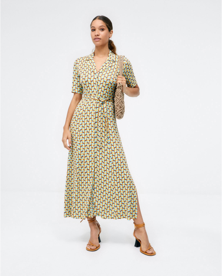 Vestido camisero largo. Manga corta. Estampado Amarillo