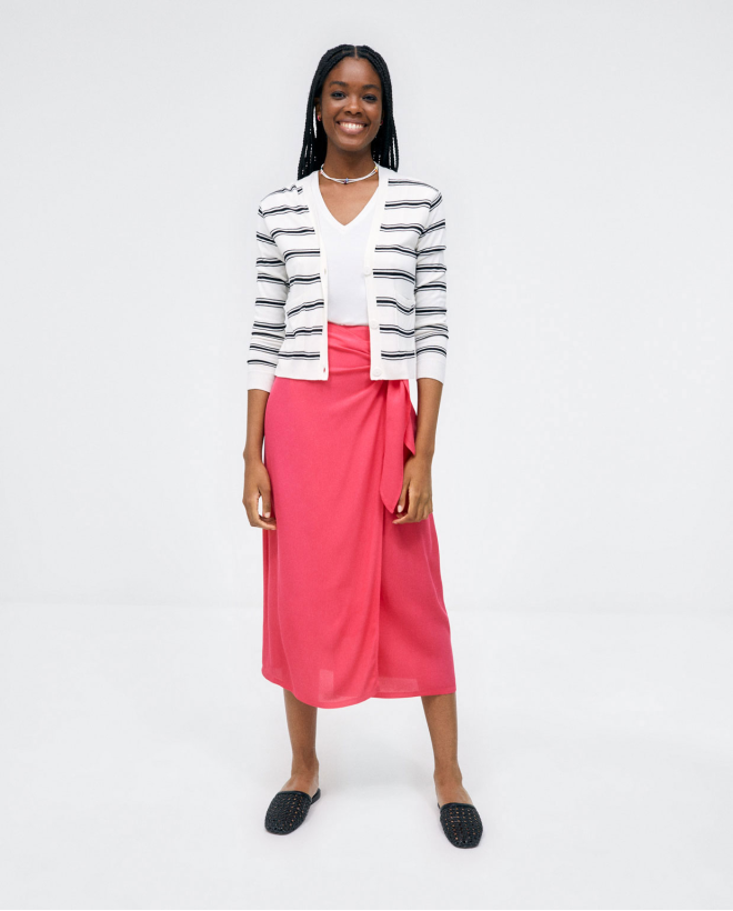 Knitted cardigan with pockets. Stripes Black