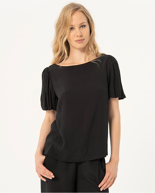 Camiseta crepe manga abullonada lisa Negro
