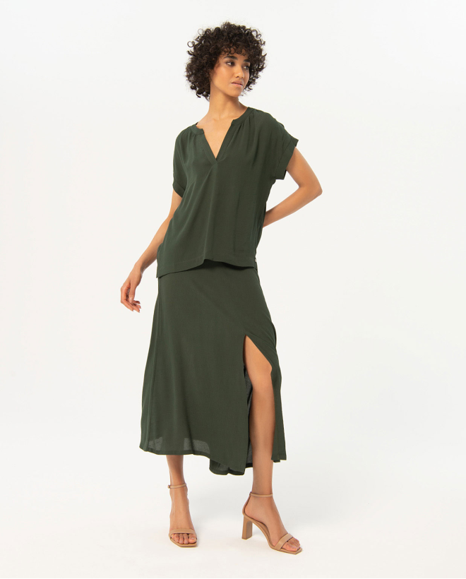 Blusa crepe manga caída lisa Kaki