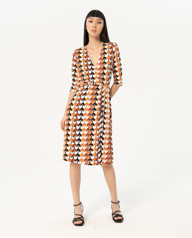 Vestido midi elástico estampado Negro