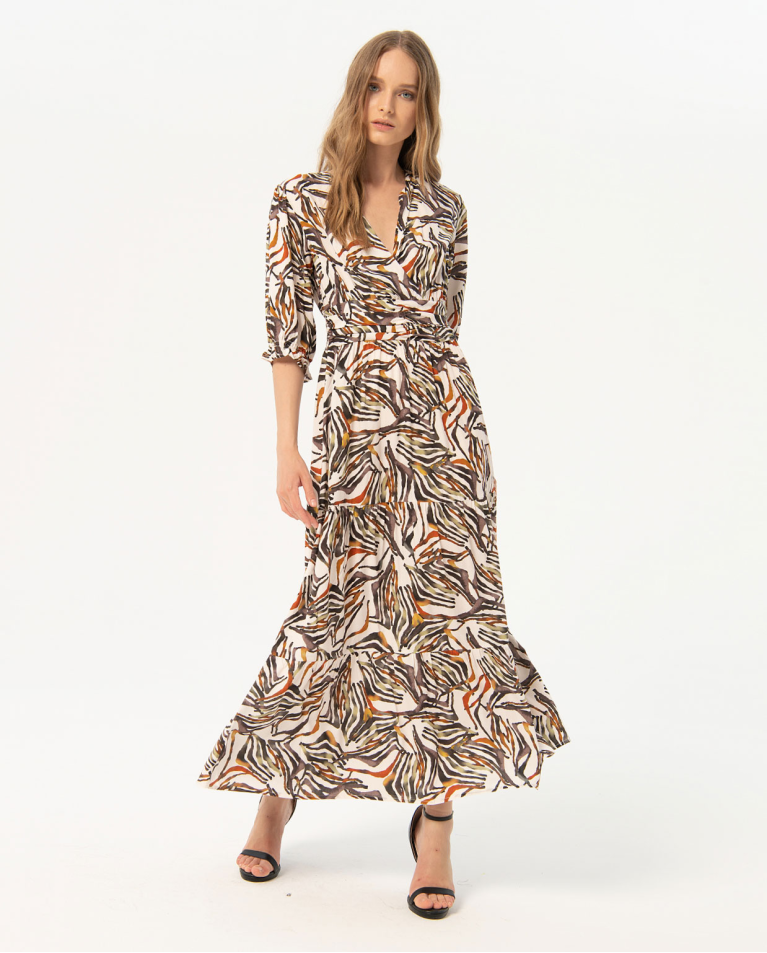 Vestido largo con volantes estampado Negro