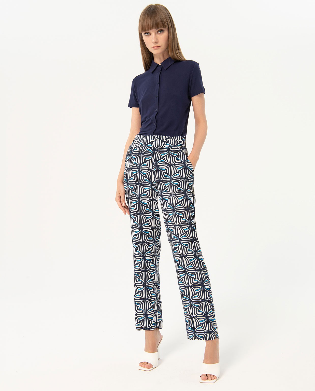 Pantalón largo recto talle alto crepe estampado Marino