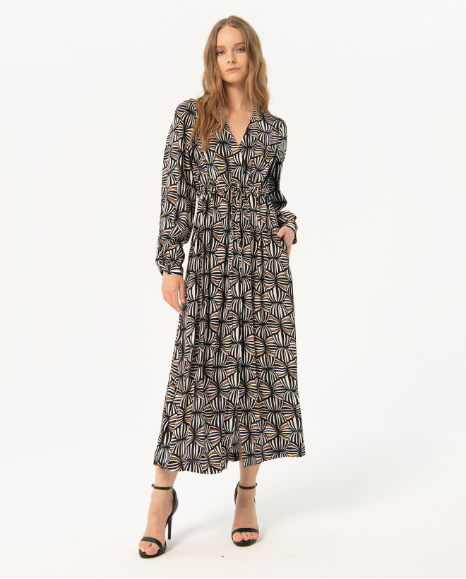 Vestido largo cinturón crepe estampado Negro