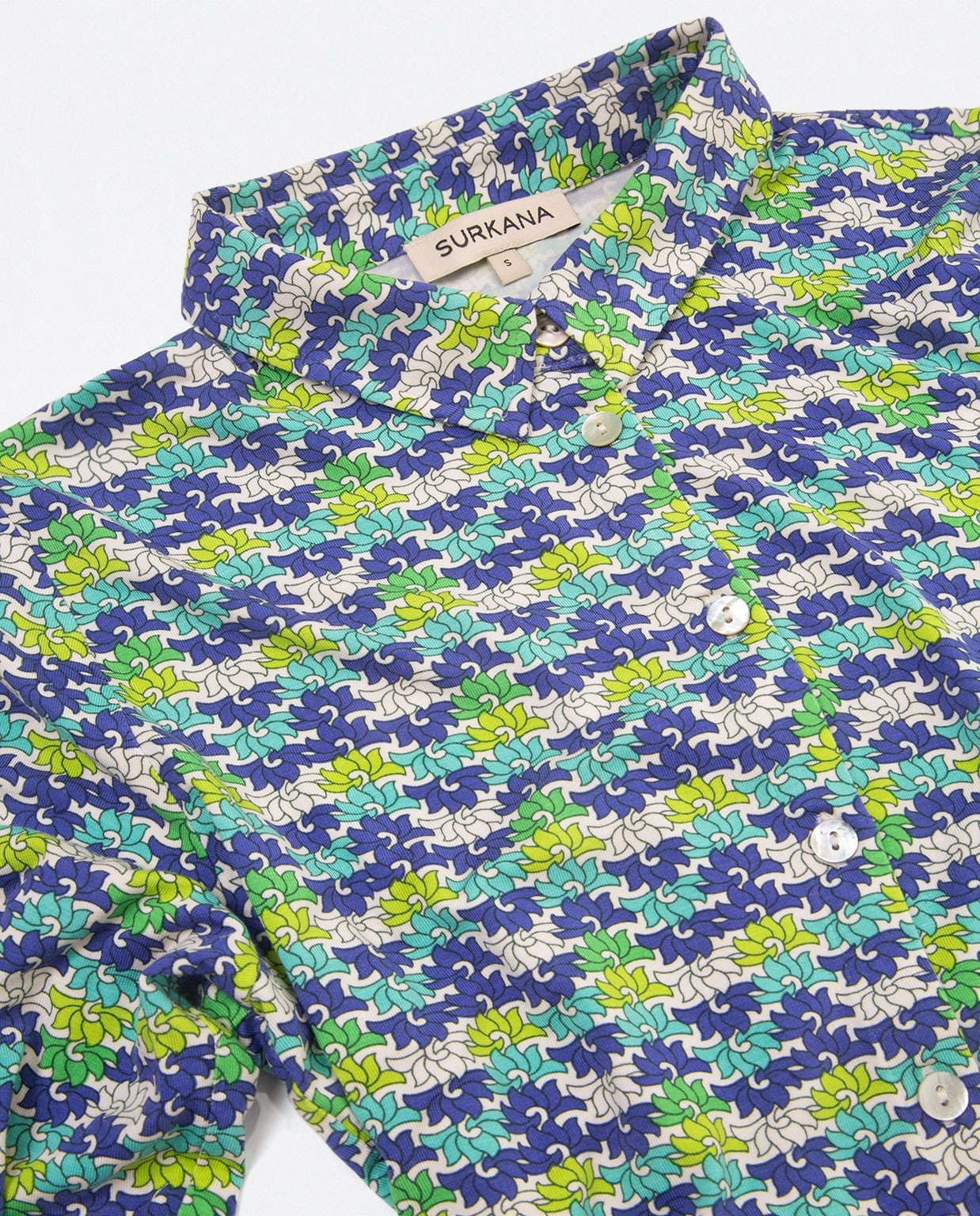 Camisa manga larga. Elástica. Estampado Azul