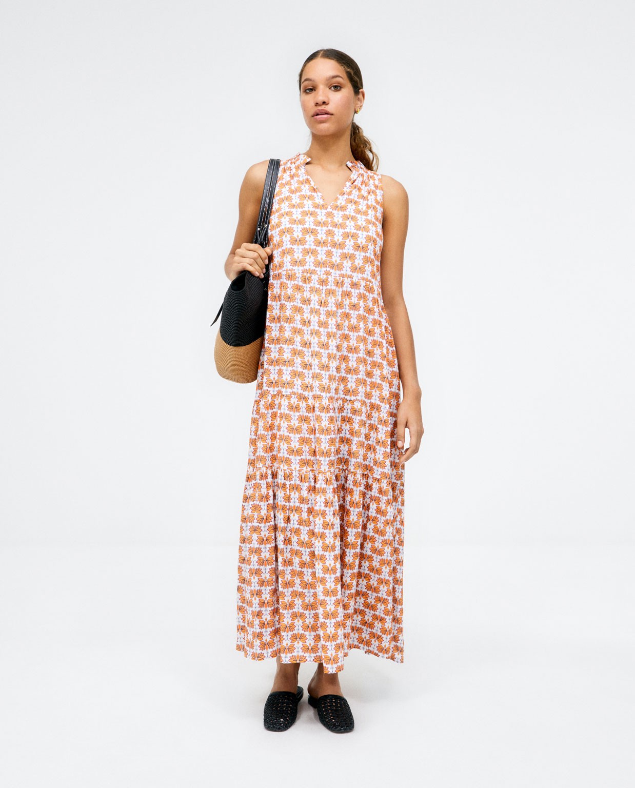 Vestido comprido e amplo sem mangas Laranja