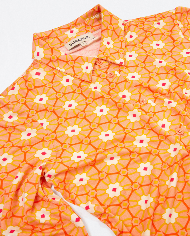Camisa de manga larga. Elástica. Estampado Naranja