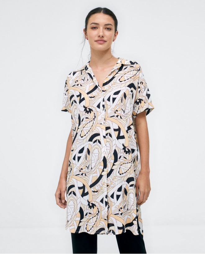 Long short sleeve shirt. Beige