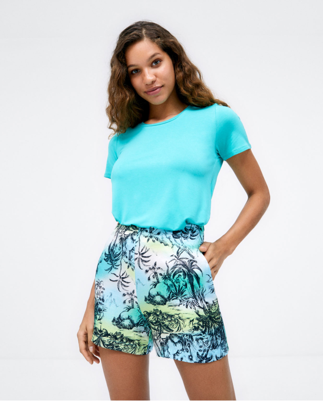 Short con bolsillos....