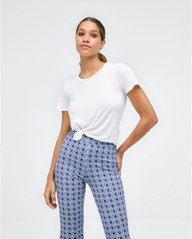 Long bell-bottom trousers....