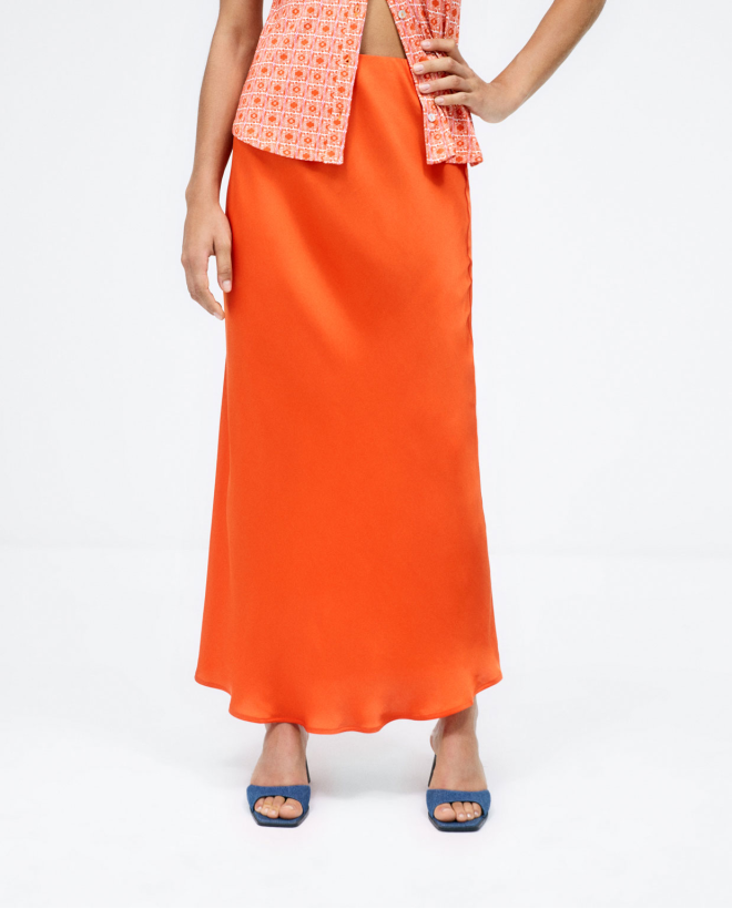 Fla knitted midi skirt. Smooth Orange