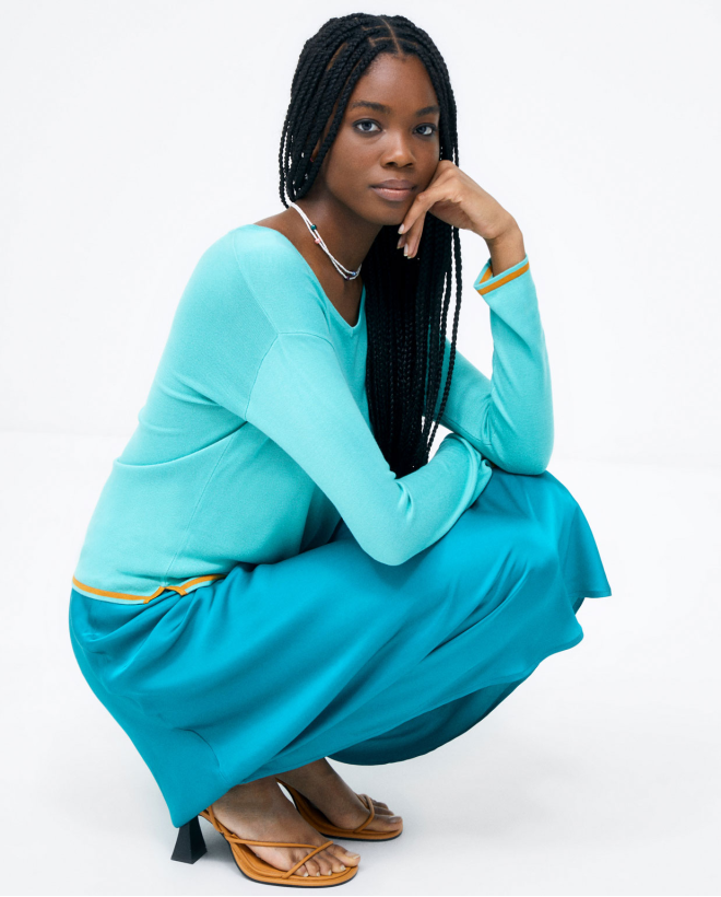 Fla knitted midi skirt. Smooth Turquoise