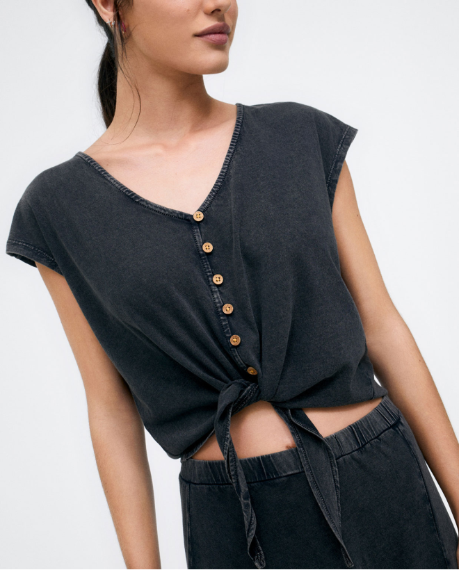 Japanese knotted sleeve...