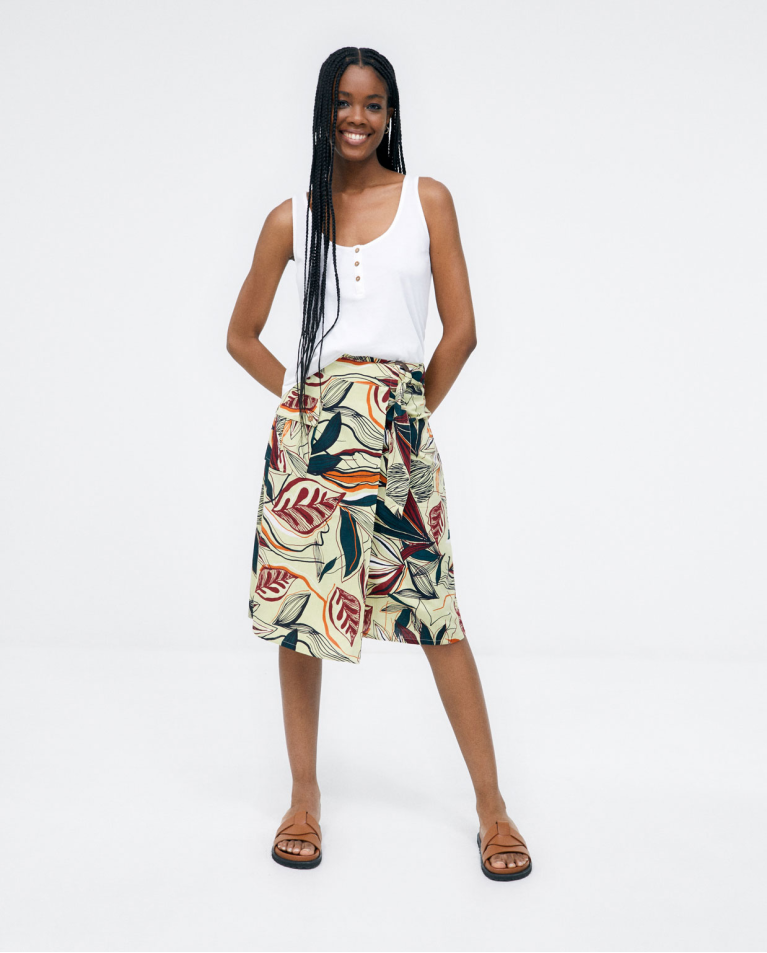 Pareo skirt with side pocket. Acid green