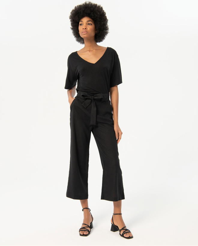 Pantalón cropped ancho y recto liso Negro