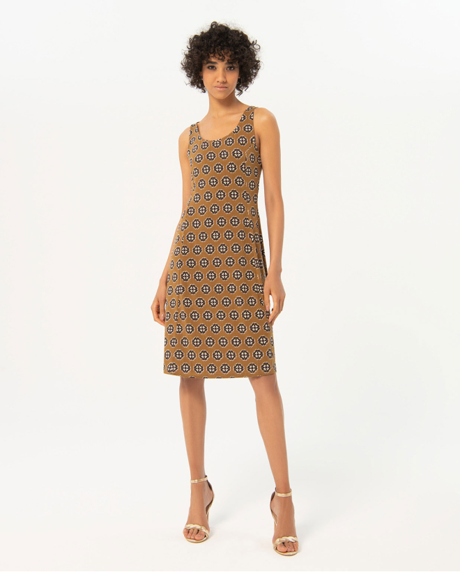 Vestido corto elástico estampado Kaki