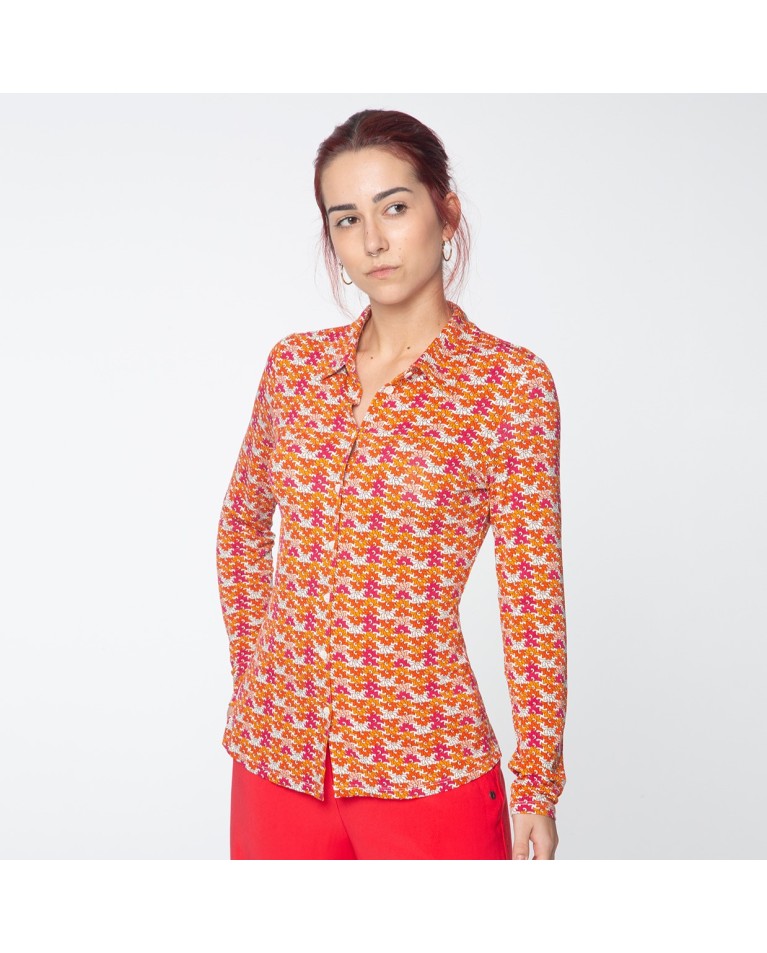 Camisa manga larga. Elástica. Estampado Naranja