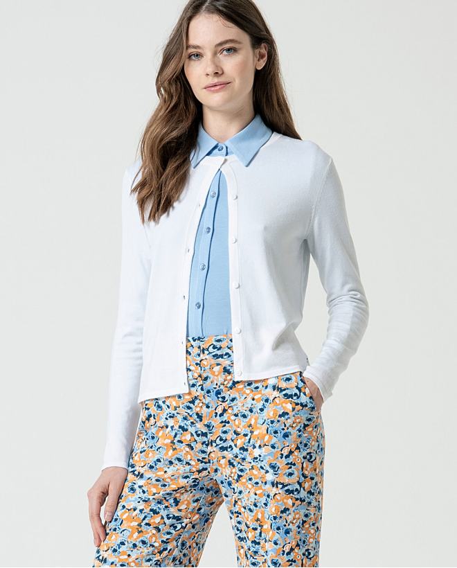 MU:Fitted cardigan with box collar Stone