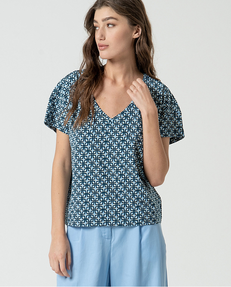 MU:Camiseta de manga curta decote em V Azul