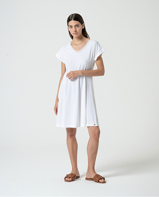 MU:Short sleeve dress with V-neck Off White