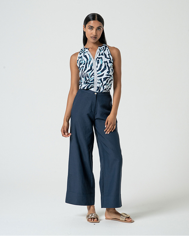 MU: Pantalón con bolsillo...