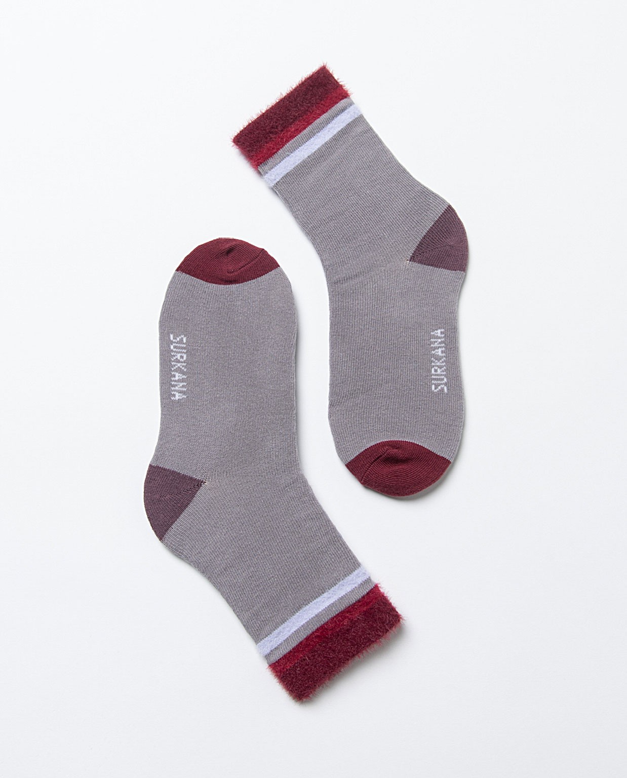 Medium jacquard socks with fur detail. Lilac