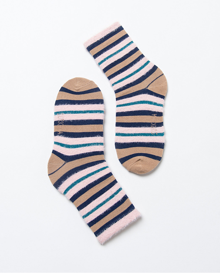 Medium jacquard socks with fur detail. Blue