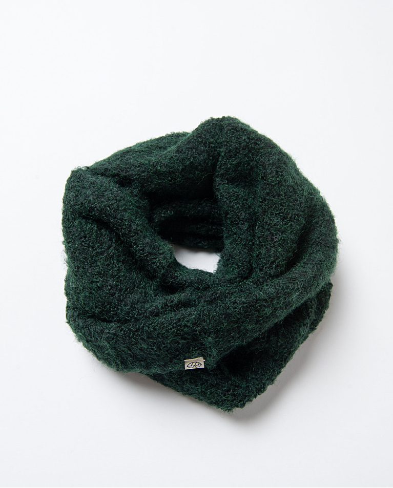 Collar in recycled bouclé knitted fabric Bottle Green